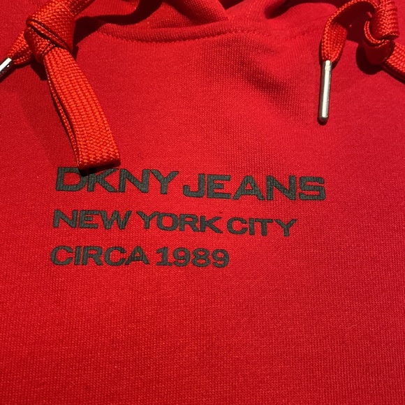 DKNY Jeans Red Hoodie Long Sleeve Hooded Sweater with Raw Hem Size Small NWT - Picture 4 of 6